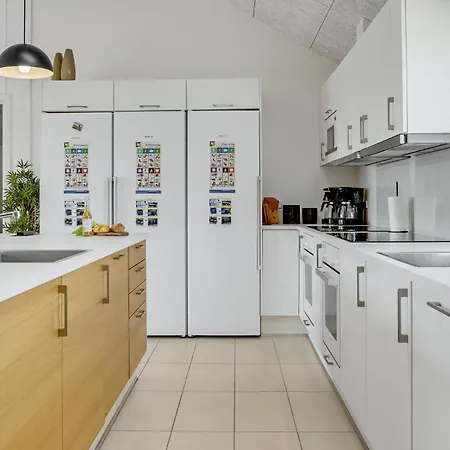 9 Bedroom Beautiful In Sydals Feriehus *