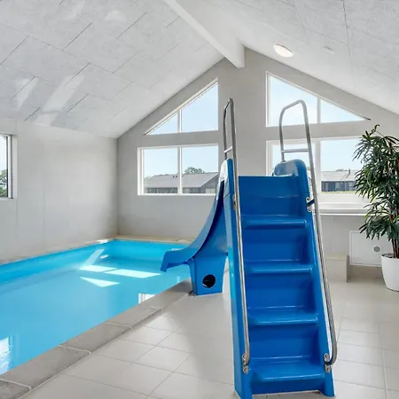 9 Bedroom Beautiful In Sydals Feriehus *