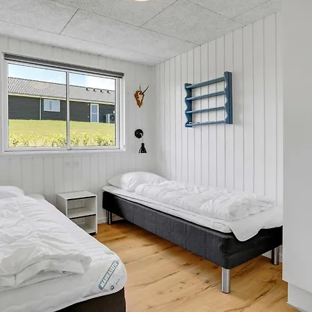 Feriehus 9 Bedroom Beautiful In Sydals Sarup