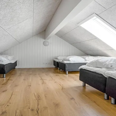 9 Bedroom Beautiful In Sydals Feriehus
