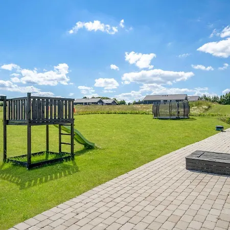9 Bedroom Beautiful In Sydals Feriehus *