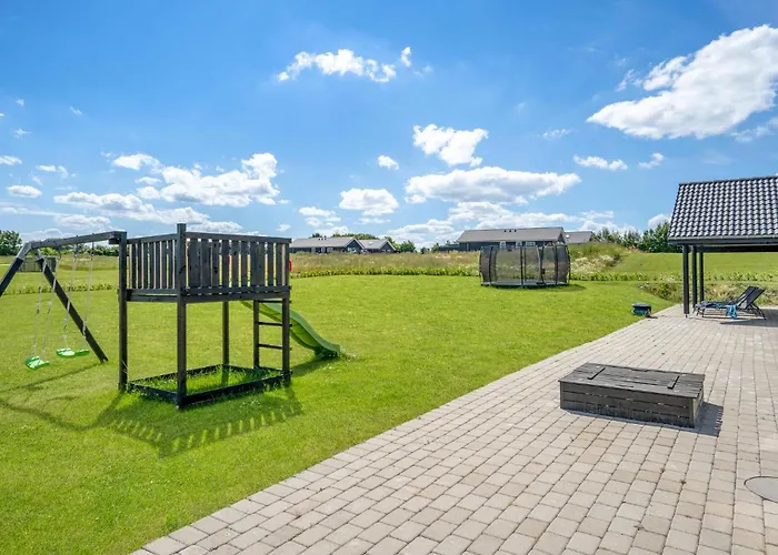 9 Bedroom Beautiful In Sydals Semesterbostad *